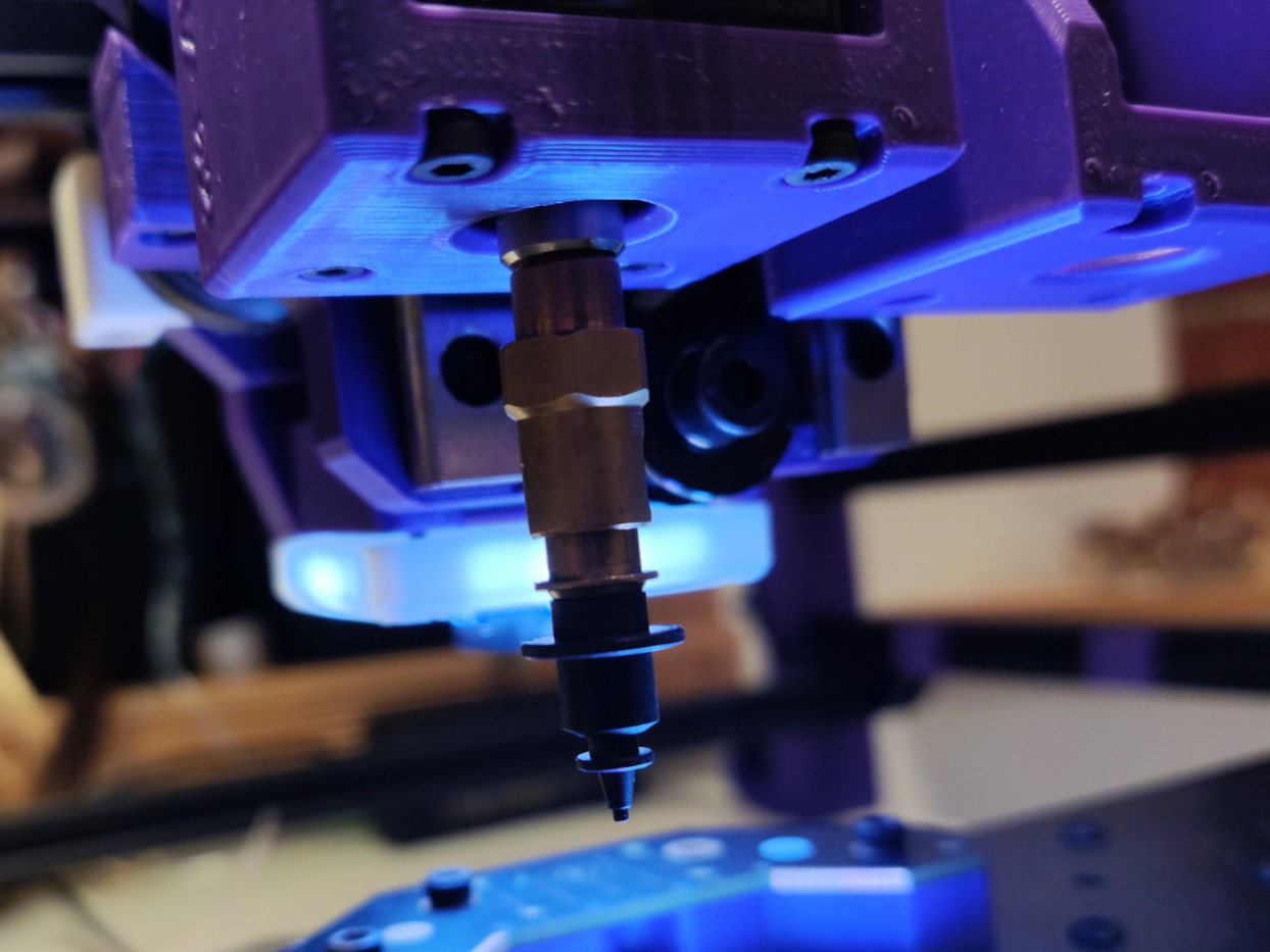 Install the N045 nozzle